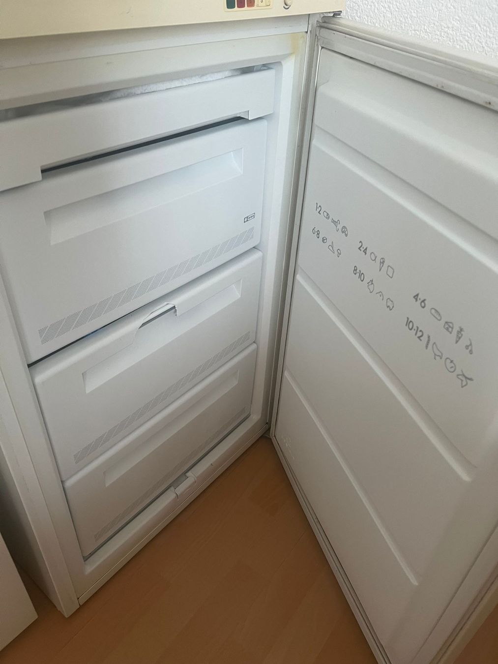 Kühlschrank: Gefrierschrank – Gebraucht aus Möhlin von H_4 1