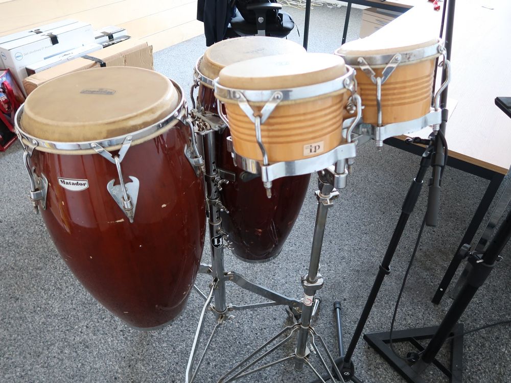 LP Conga & Bongo Set inkl. Ständer (muss abgeholt werden) Kaufen auf