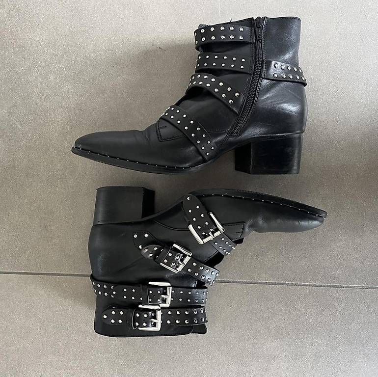 Scarpe da donna: black ankle boots size 40 – Usato da Zürich venduto da cel_cw9k 3