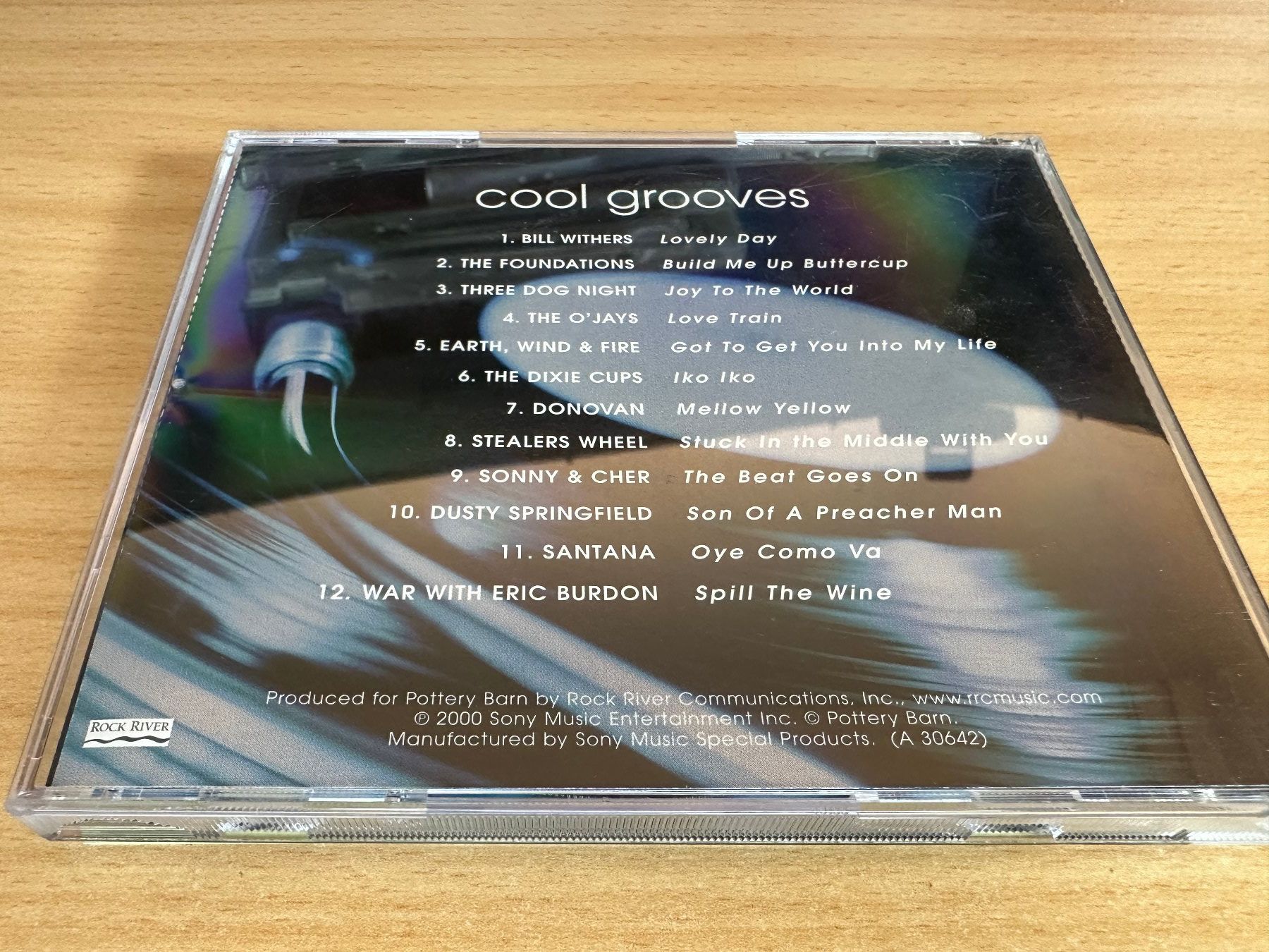 CD: Various – Cool Grooves – Usato da Rikon im Tösstal venduto da Alpenmutz 1