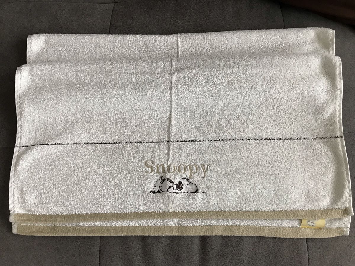 Teli da bagno: Snoopy Kinder Badtuch – Usato da Niederuzwil venduto da nic_qjk5