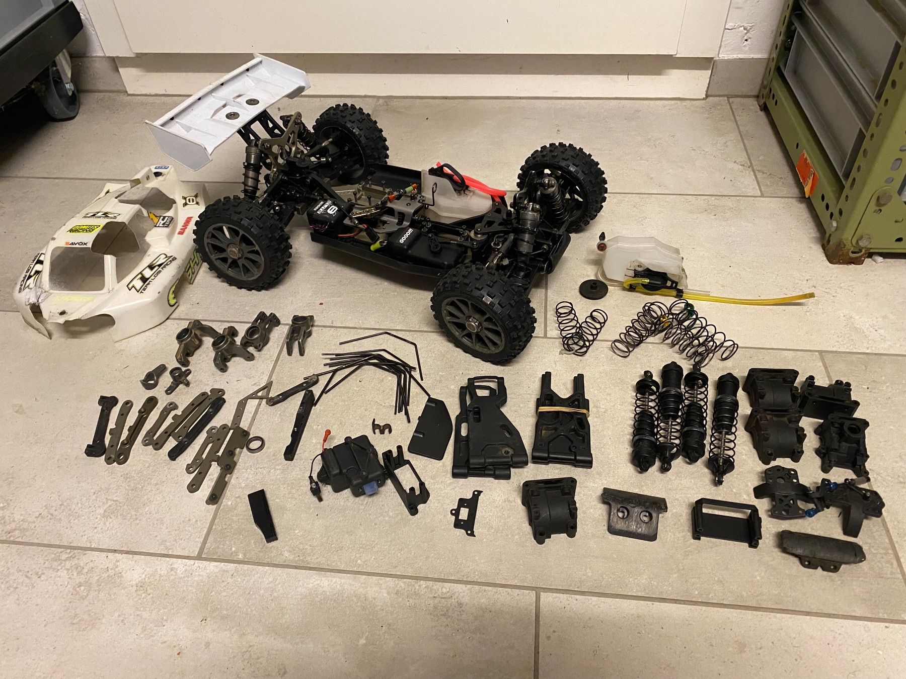 Losi Modellismo RC: Losi 8ight X – Usato da Duggingen venduto da ivok81 4