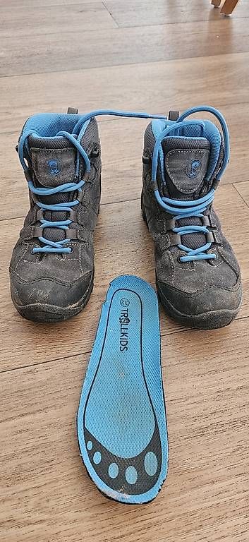 Schuhe für Jungen: Trollkids Wanderschuhe Gr. 32 – Gebraucht aus Allschwil von sw930855 2