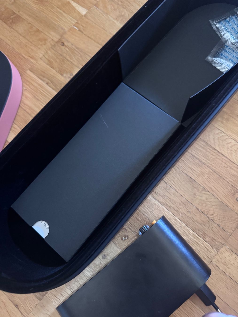Dyson Asciugacapelli: Dyson Airstrait, neuwertig, Special Edition – Nuovo (secondo la descrizione) da Nürensdorf venduto da 2ND_STORY 8
