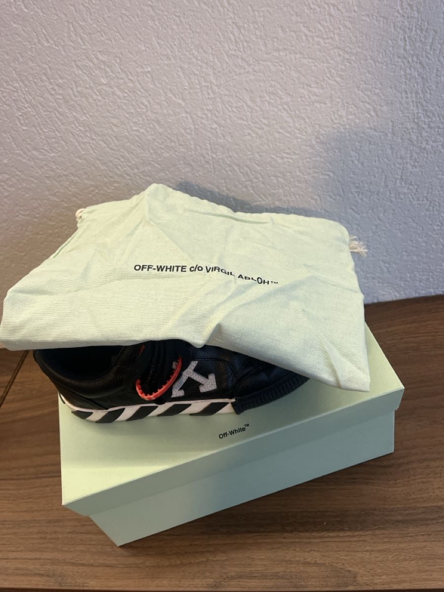 Off-White Scarpe da uomo: Off-white sneakers T37 – Usato da Monthey venduto da srn_z9ww 4