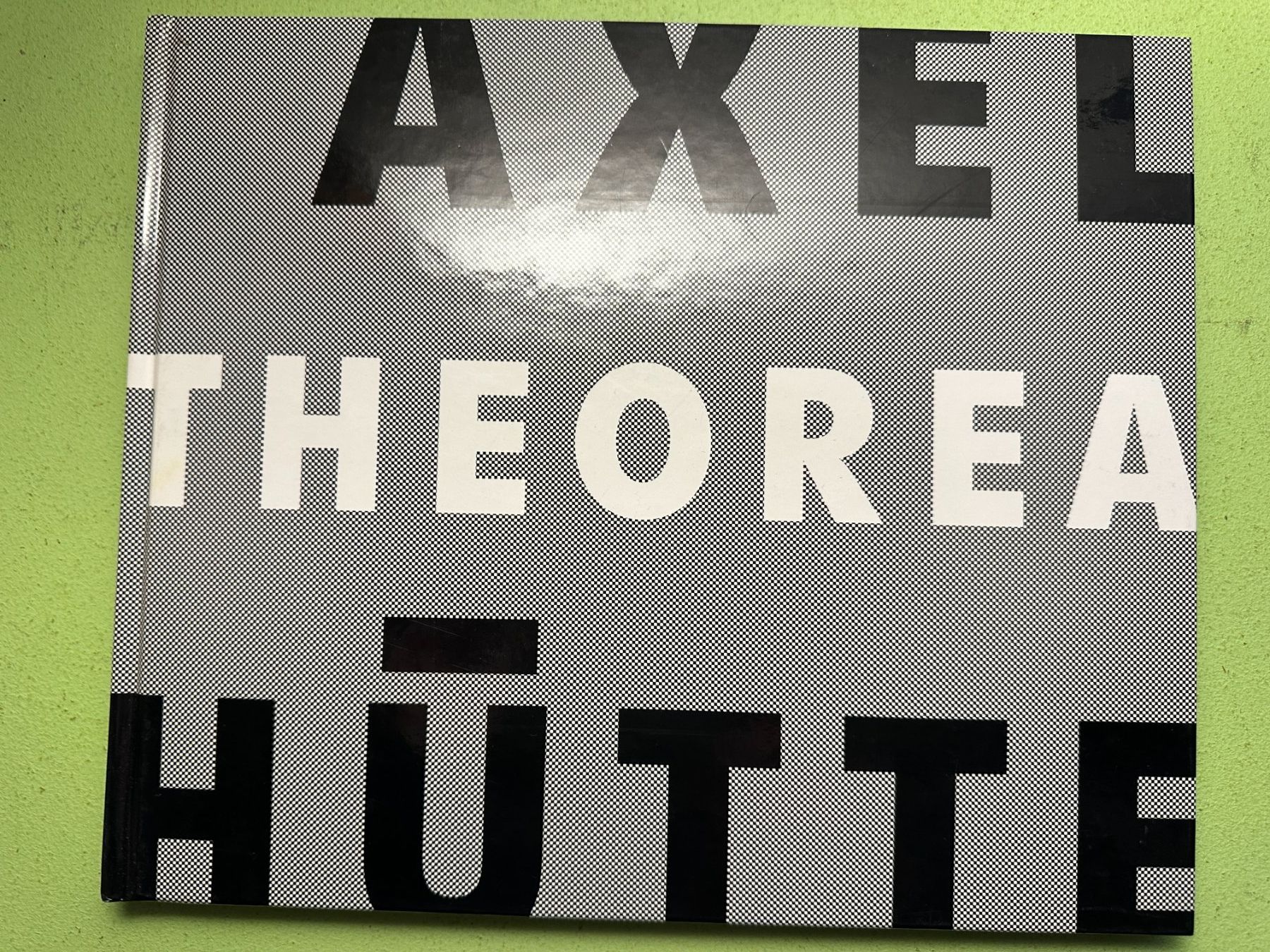Bücher: Axel Hütte: Theorea. – Gebraucht aus Zürich von allp