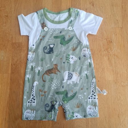 Jumpsuit Grösse 68