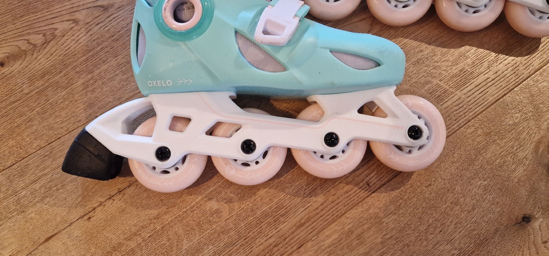 Oxelo Pattini in linea & Pattini a rotelle: Mint Green Oxelo Adjustable Inline Skates Size 28-30 – Usato da Emmenbrücke venduto da Nadmorebiti 3
