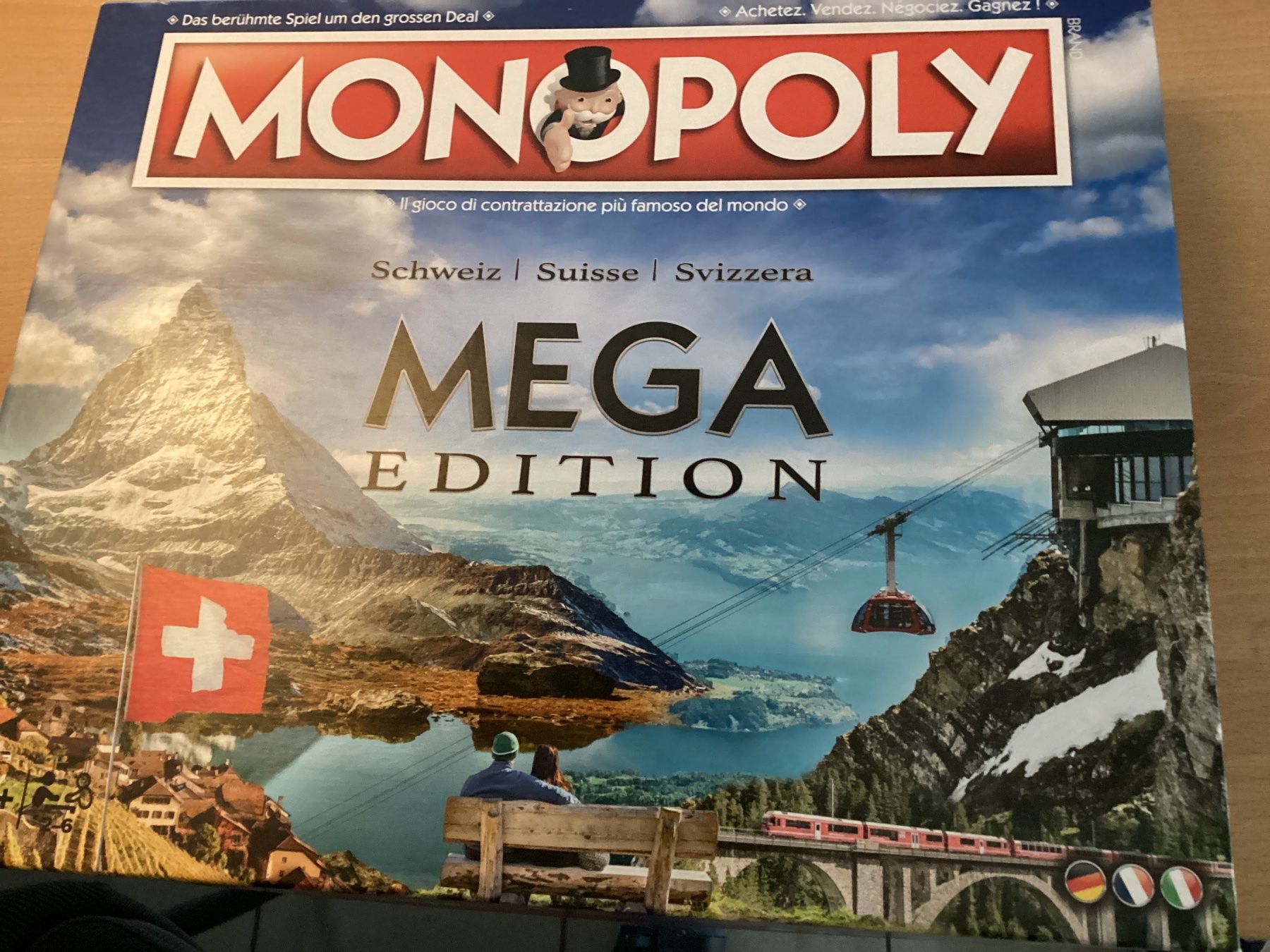 Giochi: Monopoly Schweiz Mega Edition – Nuovo (secondo la descrizione) da Hüntwangen venduto da Jcougar