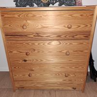 2 Kommoden mit Schubladen aus Holz
