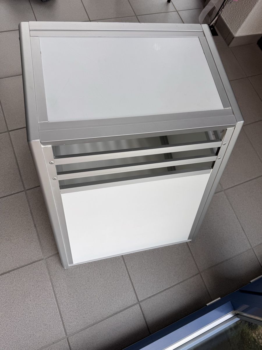Cages, transport & sécurité: Super schöne Hundebox – D'occasion à Steffisburg par Rog007 8