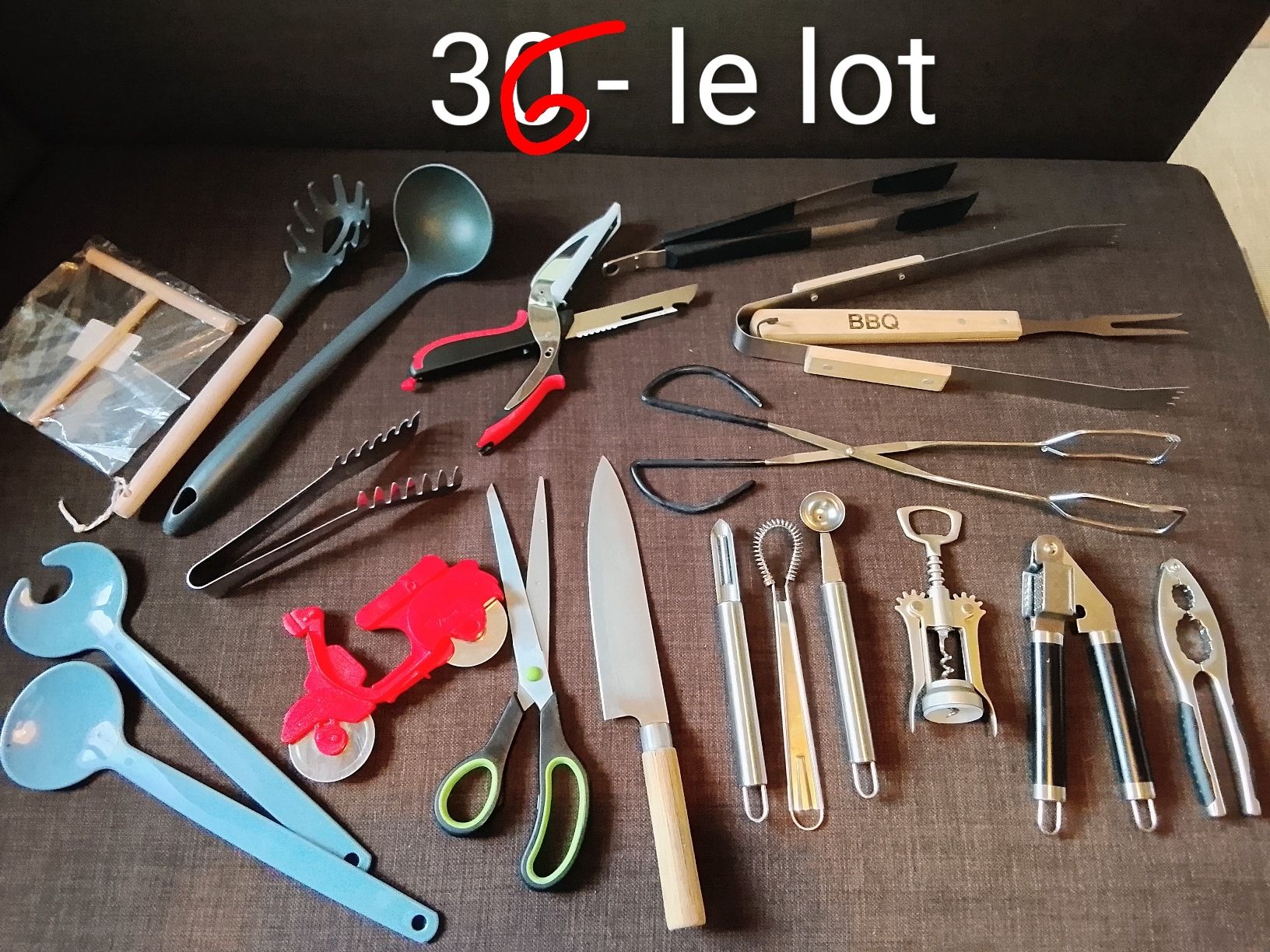 Elettrodomestici da cucina: Lot d' ustensiles de cuisine – Usato da Couvet venduto da fat_kyl7