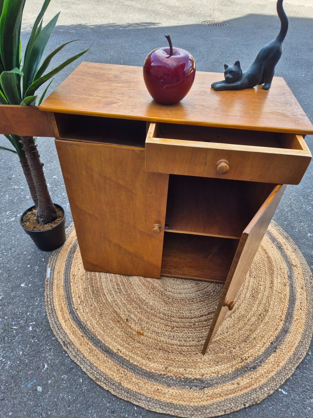 Credenze: Petit meuble,  buffet ancien restauré – Usato da Fully venduto da tameab 2