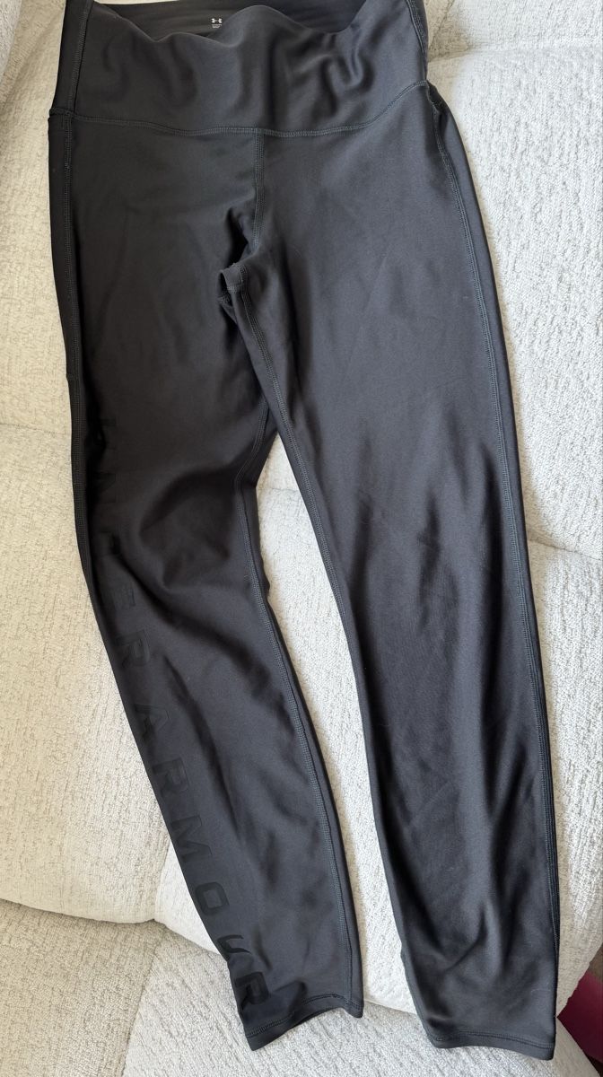 Under Armour Lotti di vestiti: Under Armour Sportset – Nuovo (secondo la descrizione) da Zürich venduto da di_archive 5
