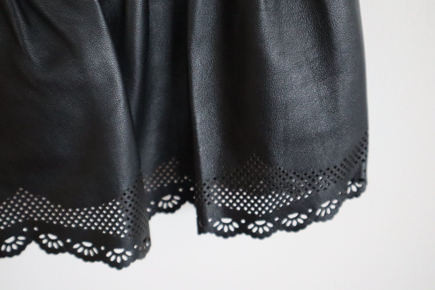Max Mara Tops: wunderschönes Top, Max Mara, feinstes Lammleder, NEU – Neuf avec emballage d'origine à Wattwil par diamant1 2