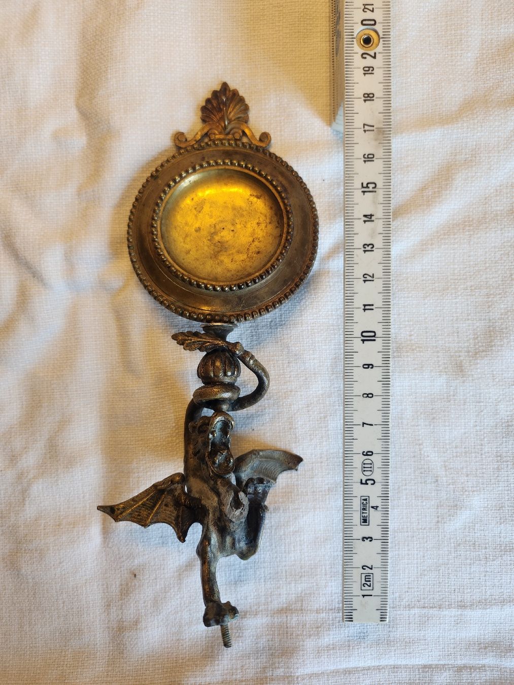 Eisenwaren: Antike Applike / Möbelbeschlag Drache Gargoyle Messing  – Gebraucht aus Zürich von BAENZERINO 6