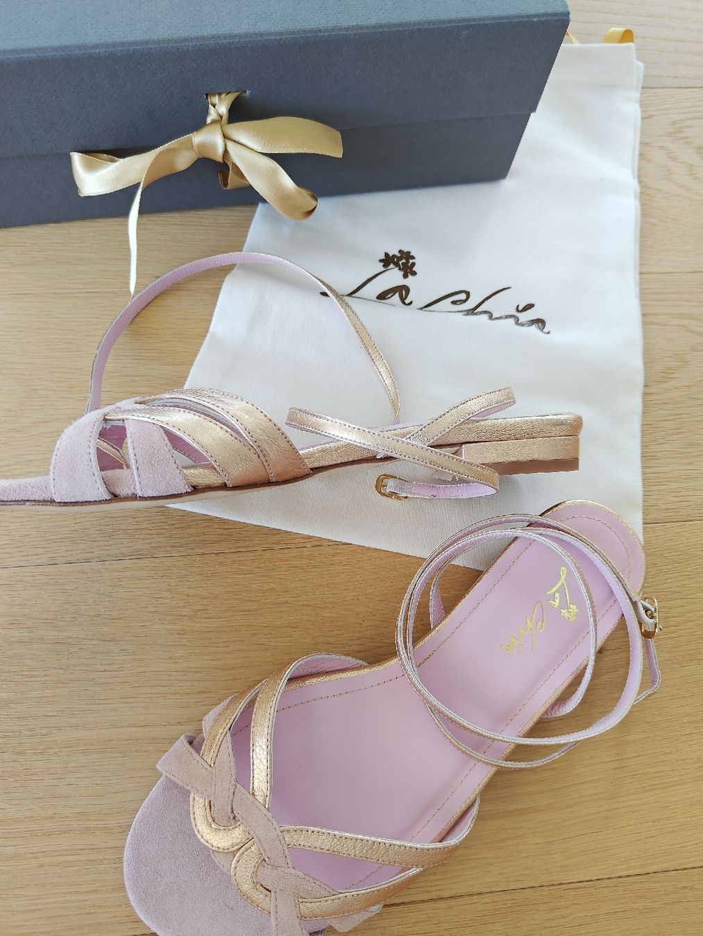 Scarpe da donna: Neue Brautschuhe Sandalen Gr. 39 – Nuovo e nell'imballaggio originale da Rain venduto da dalamaus 1