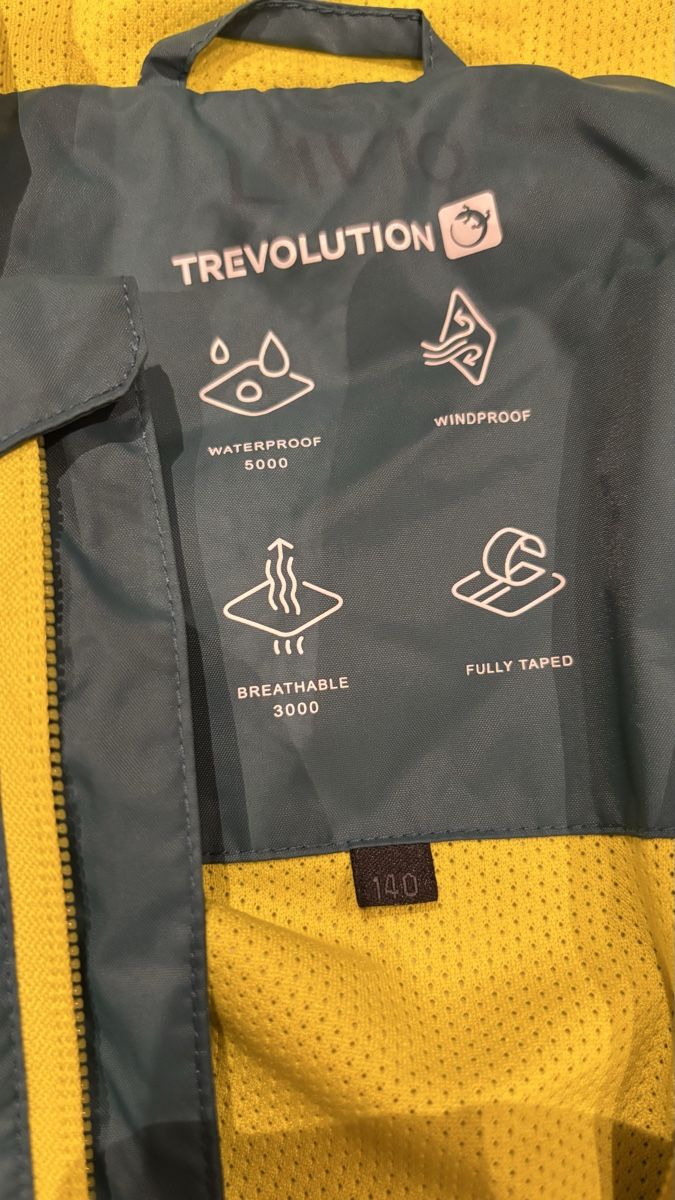 Trevolution Giacche & Cappotti: Regenjacke Trevolution Gr 140 – Usato da Fehraltorf venduto da naluk 1