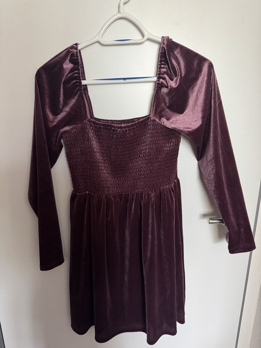 Gap Vestiti: Samt Kleid von GAP, Grösse S – Nuovo (secondo la descrizione) da Würenlos venduto da kik_xyw6
