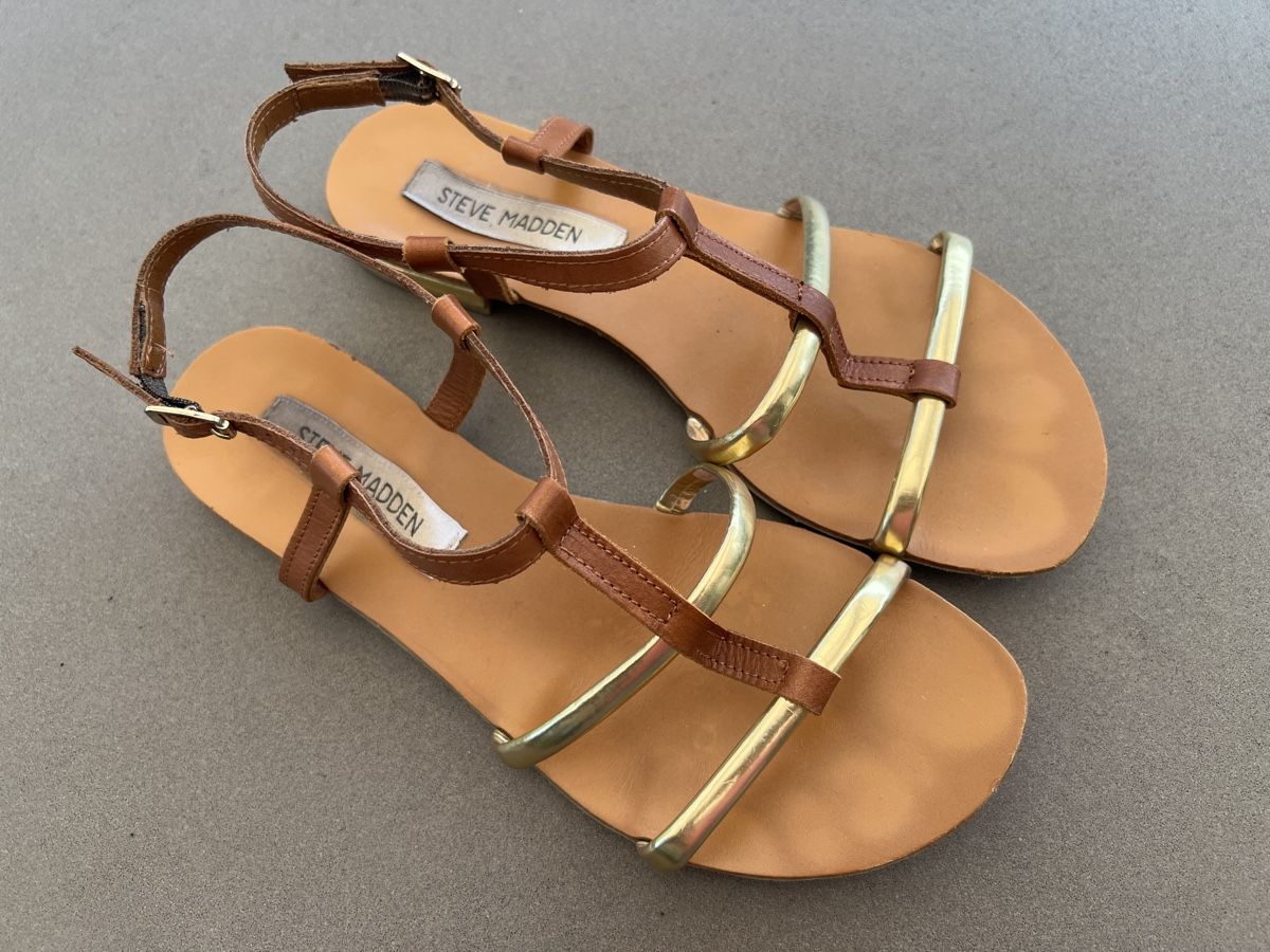 Steve Madden Scarpe da donna: Leder Sandalen Gr. 38 – Usato da HORGEN venduto da vladibarca10