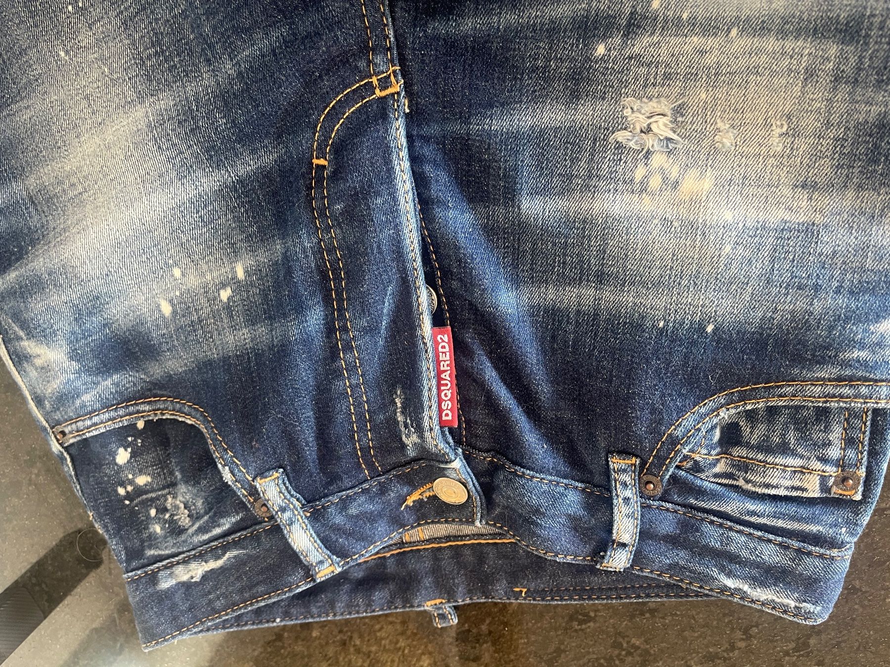 Jeans: Jeans (DSQUARED2 – Neu (gemäss Beschreibung) aus Schmerikon von Jumendes10