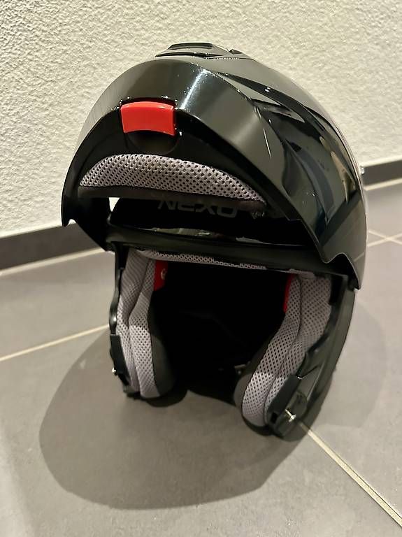 Caschi & visiere: Motorradhelm Nexo Gr. M – Usato da Sirnach venduto da Clanso 1