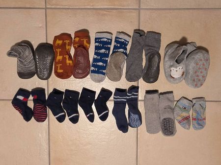 Socken- /Rutschsockenpaket Grösse 19-24