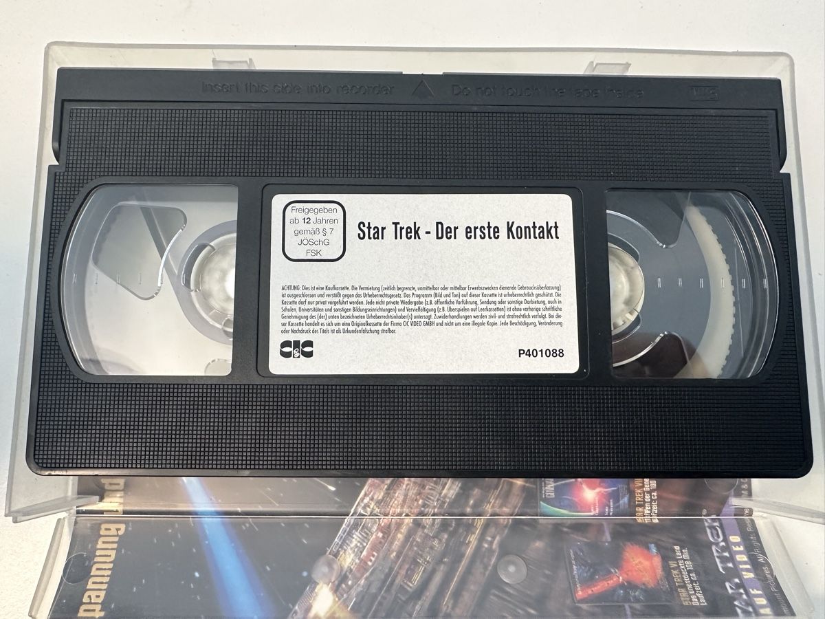 Tutti i VHS: VHS Sci-Fi-Kult: Star Trek  Der Erste Kontakt – Usato da Zollikofen venduto da Taximan89 2