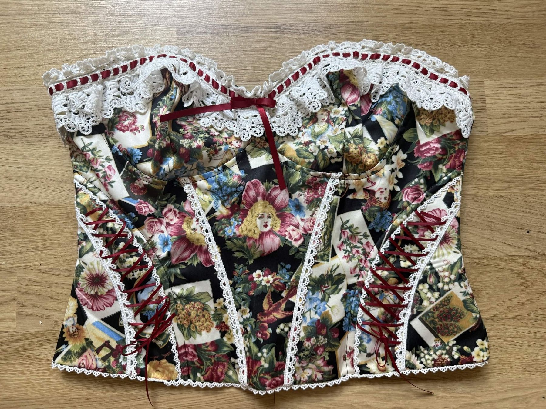 Tops: Lacemade Berry Brownie Corset – Neu (gemäss Beschreibung) aus Oensingen von ped_wb6r