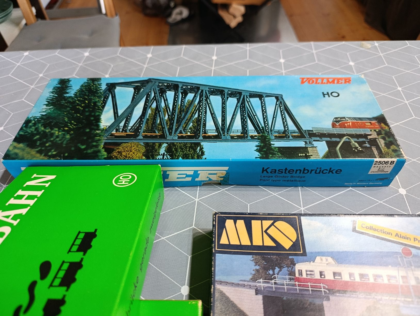Kit di modellismo & Modellini statici: HO Scale Model Railway Bridge Bundle - Kleinbahn, Vollmer – Usato da Tafers venduto da LitusPS 2