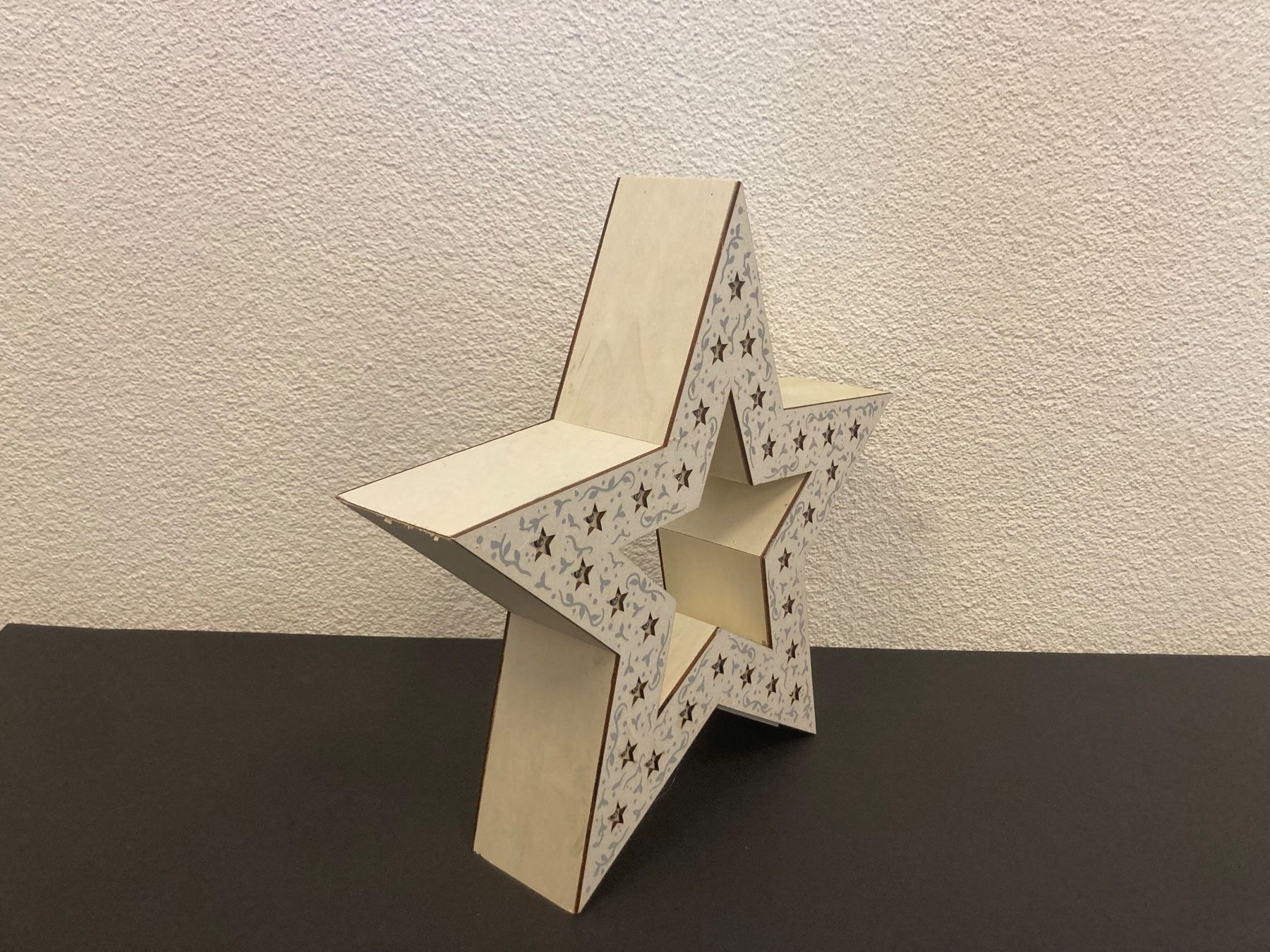 Tutte le decorazioni: LED-Stern aus Holz mit Timerfunktion, ca. 37x37x8 cm – Nuovo e nell'imballaggio originale da Neuenhof venduto da jorogo 4