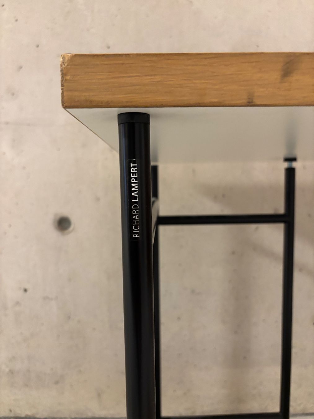 Richard Lampert Bureaux: Richard Lampert Eiermann 3 Schreibtisch – D'occasion à Horgen par cgf95 2
