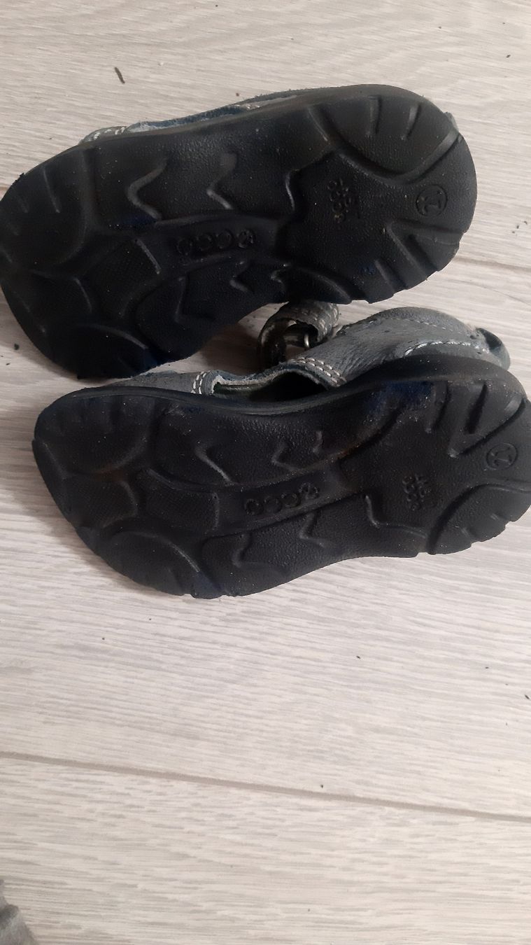 Ecco Scarpe per ragazzi: neue graue Sommerschuhe Gr 21 – Nuovo (secondo la descrizione) da Scherz venduto da taa_sf6g 2