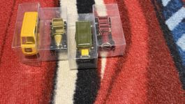 4 véhicules de marques diverses