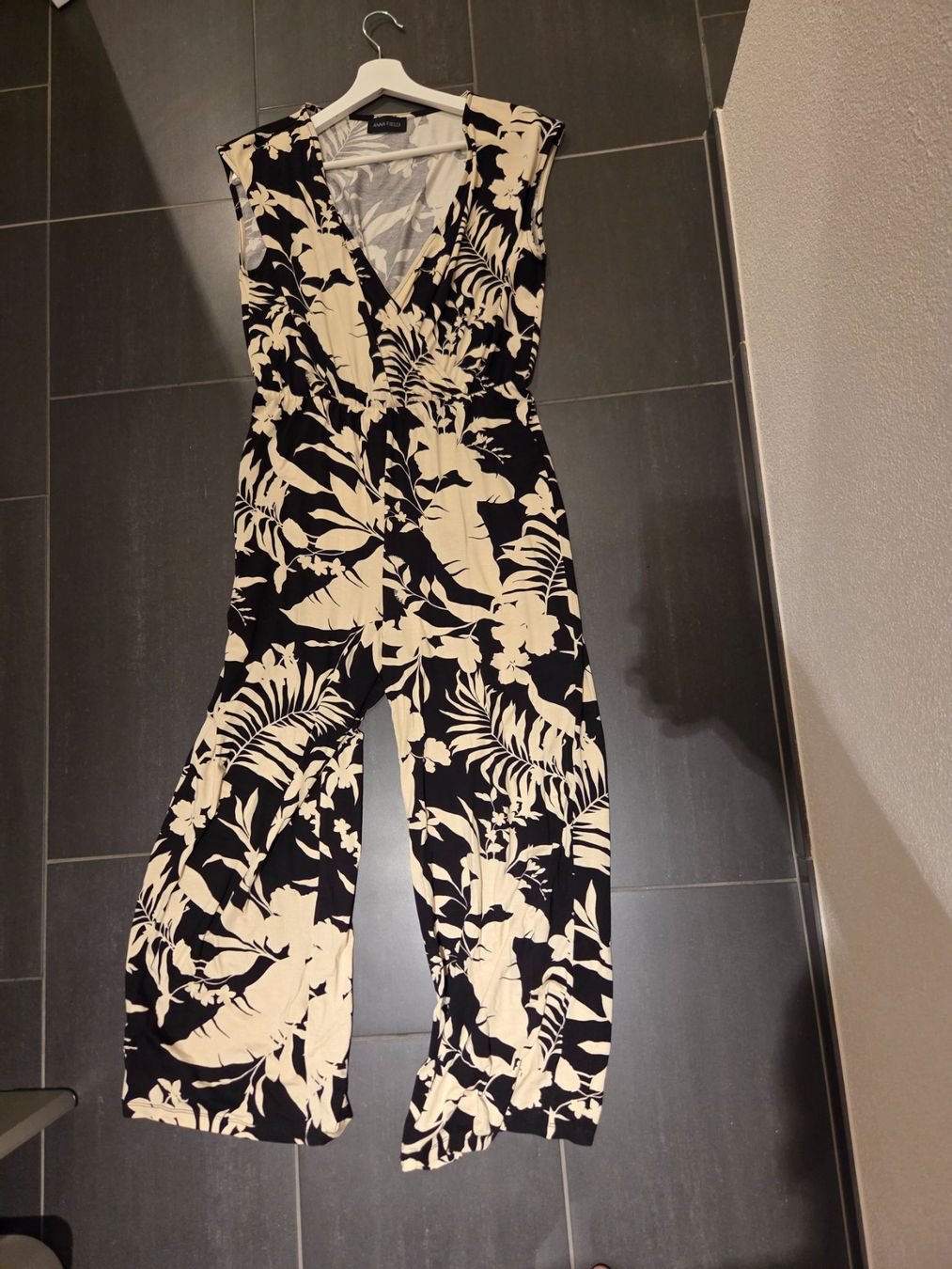 Anna Field Tute: Jumpsuit Anna Field Gr S – Usato da Rütihof venduto da StefanieR.