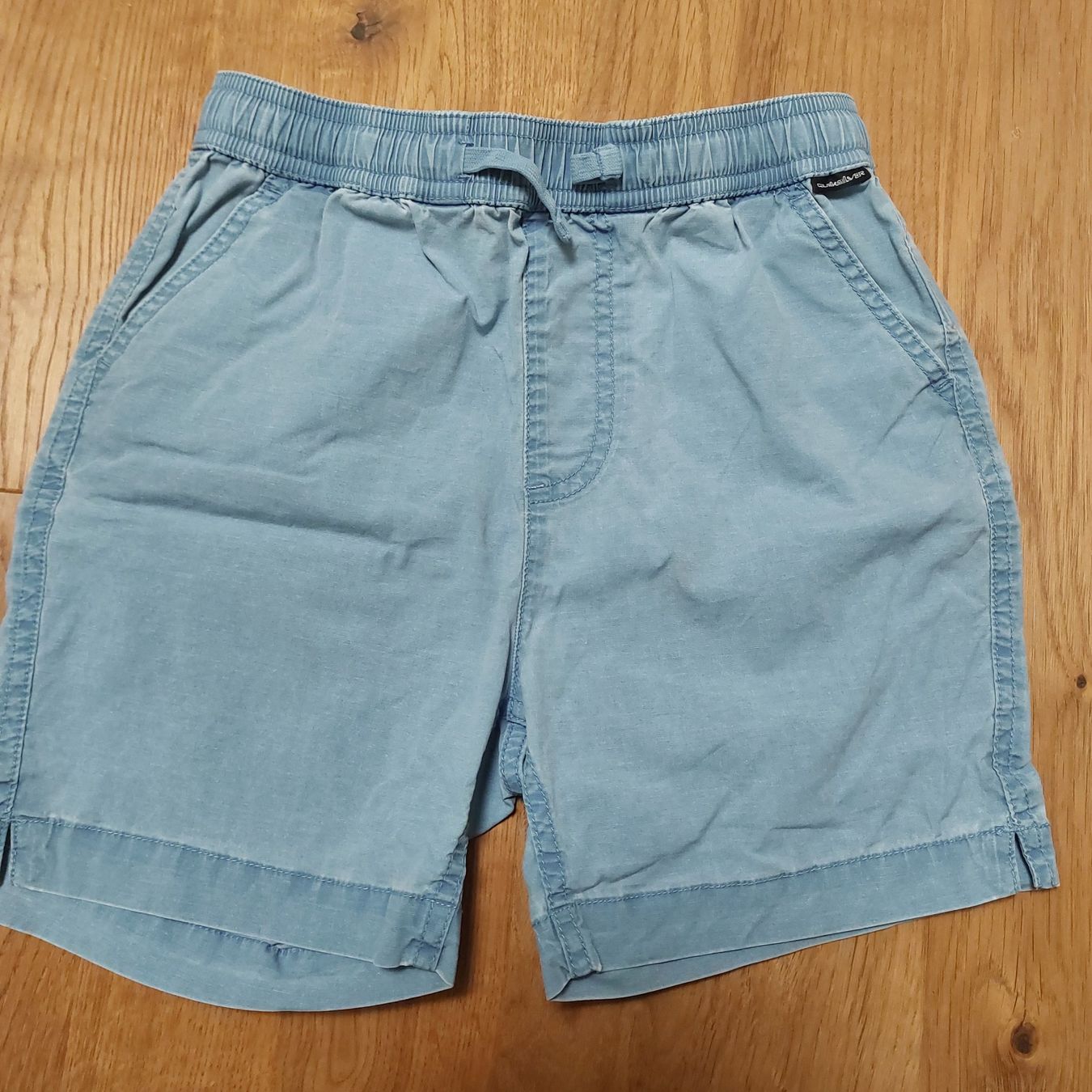 Quiksilver Hosen: Shorts Quiksilver – Gebraucht aus Näfels von son_nb5b