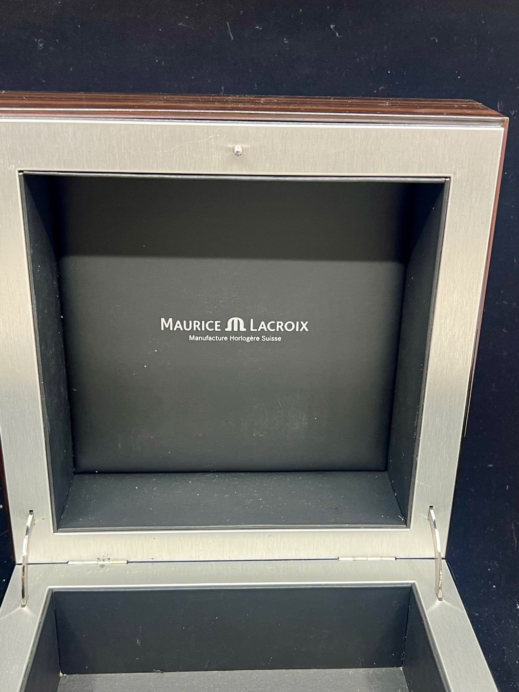 Maurice Lacroix Uhren: Maurice Lacroix Boîte pour montre – Gebraucht aus Sion von ROBY_ROBY_ROBY 3