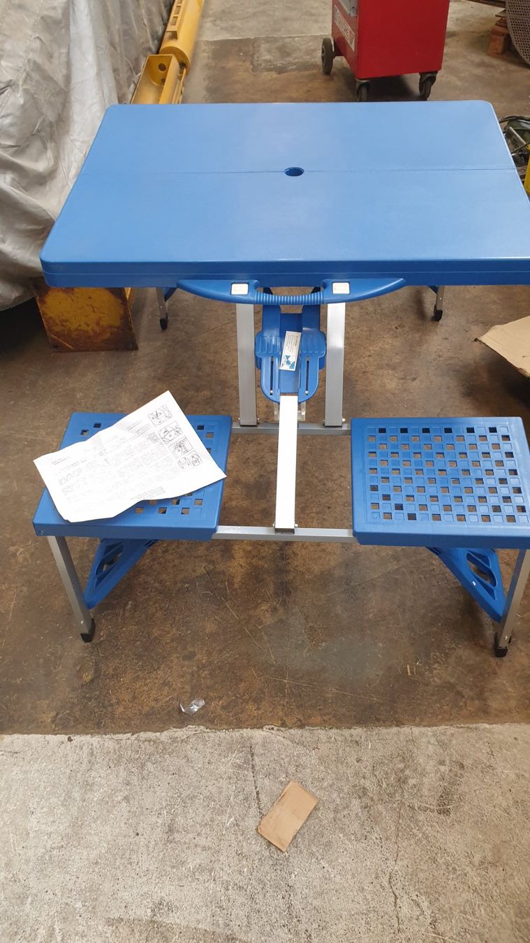 Tische: Campingtisc – Neu und originalverpackt aus Müllheim Dorf von Linus18