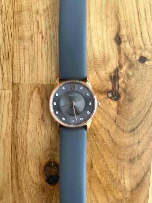 Orologi: Uhr mit Rotgold – Usato da Hochdorf venduto da sha_l8l8