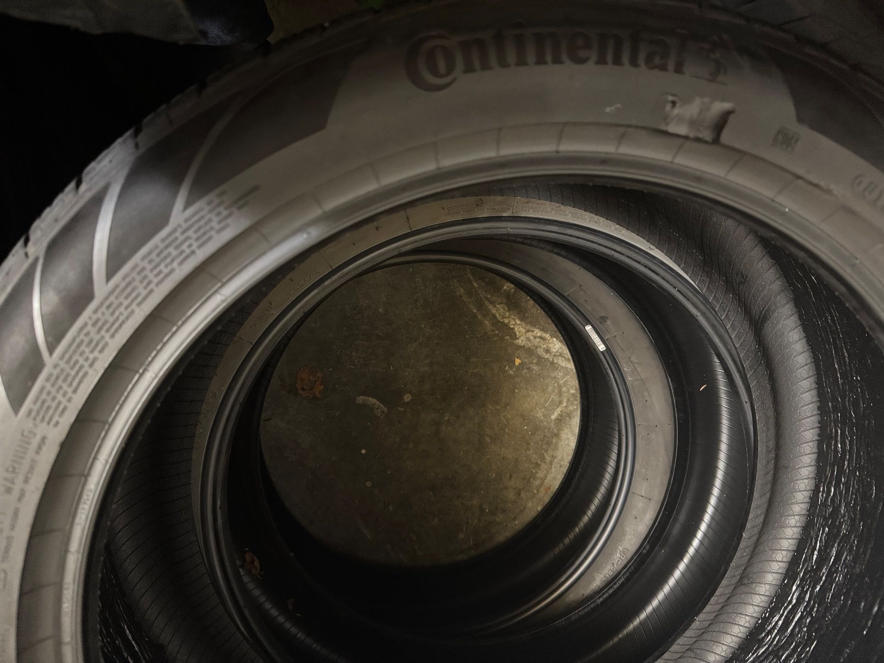 Continental Pneumatici & Ruote complete: 275/40R21 – Usato da Widen venduto da Dinero02 9