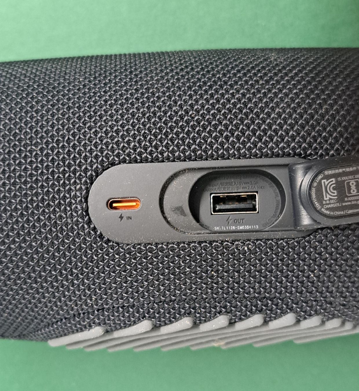 JBL Haut-parleurs: JBL ORIGINAL BLUETOOTH Boxe  – Défectueux à Biel/Bienne par Sasha4u 2