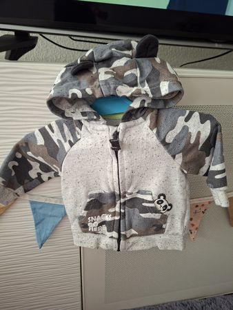 Kapuzenjacke Gr. 62