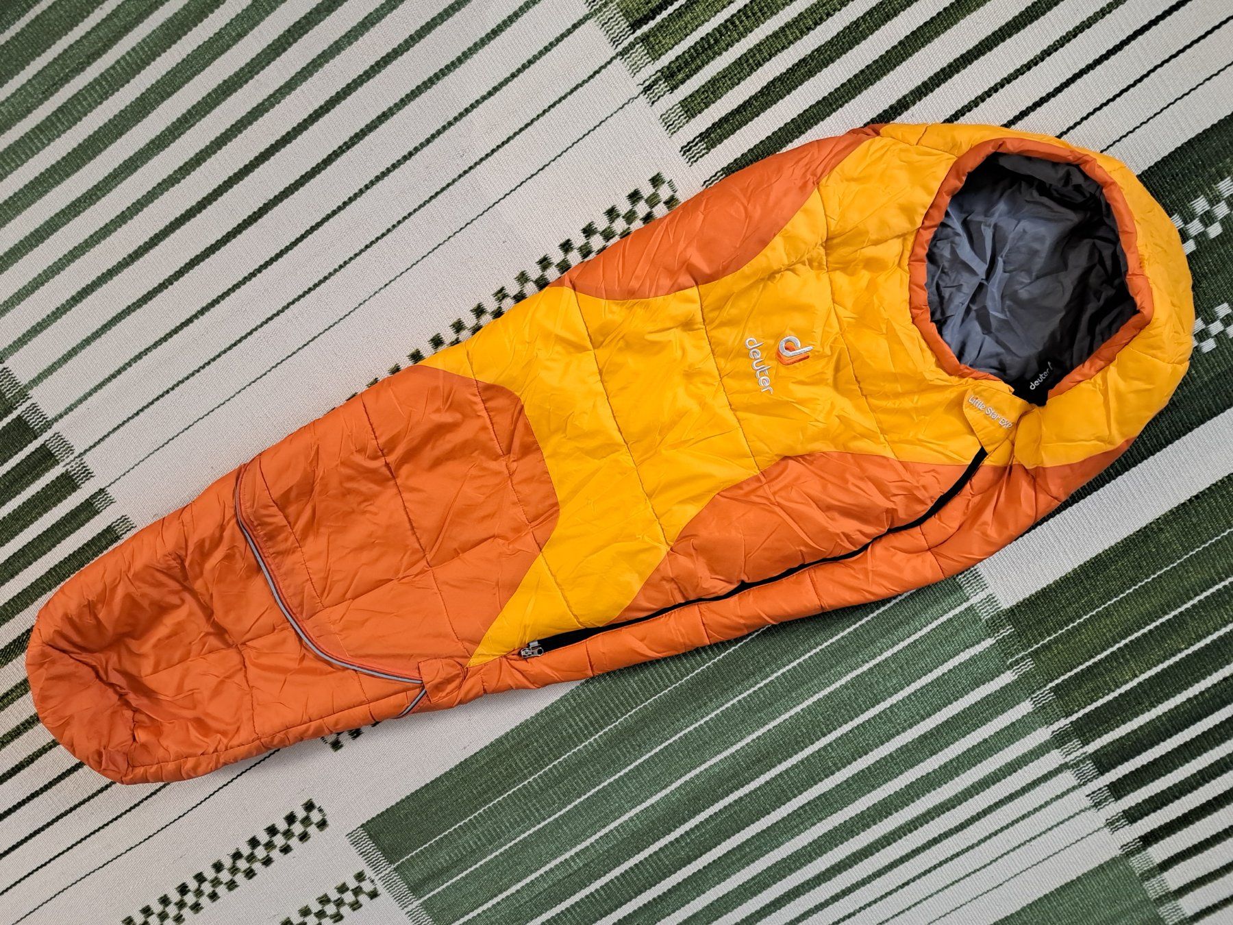 Deuter Sacchi a pelo: Schlafsack Deuter Little Star EXP – Usato da Duebendorf venduto da Mauxus