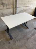 Bürotisch