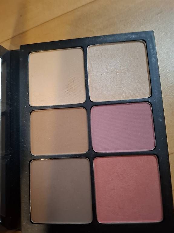 Make-up: Smashbox contour Palette – Gebraucht aus Hochdorf von gal_w9hk 1
