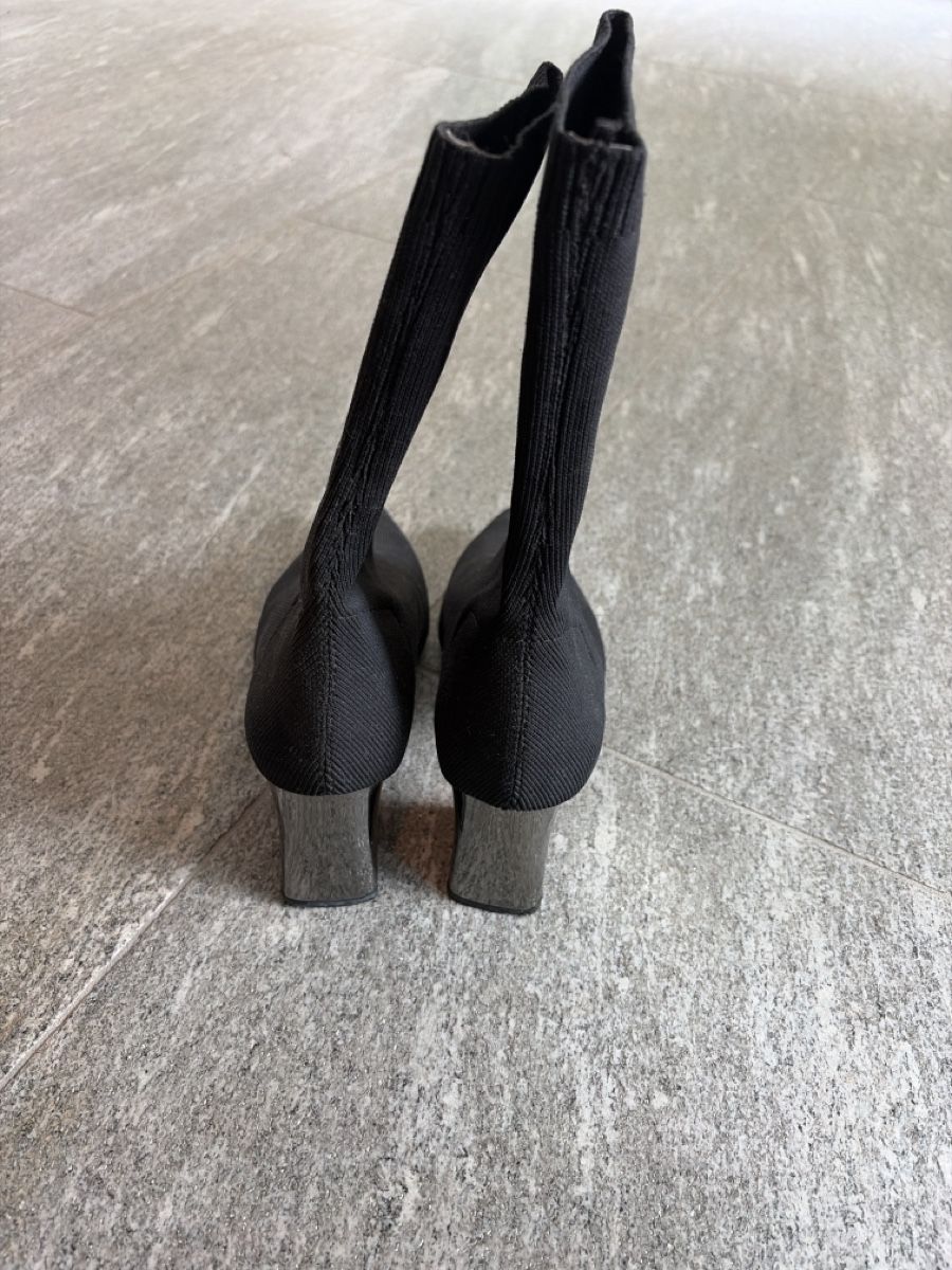 Zara Chaussures femmes: Stivaletti Zara - 38  – D'occasion à Davesco-Soragno par Chichijango 3