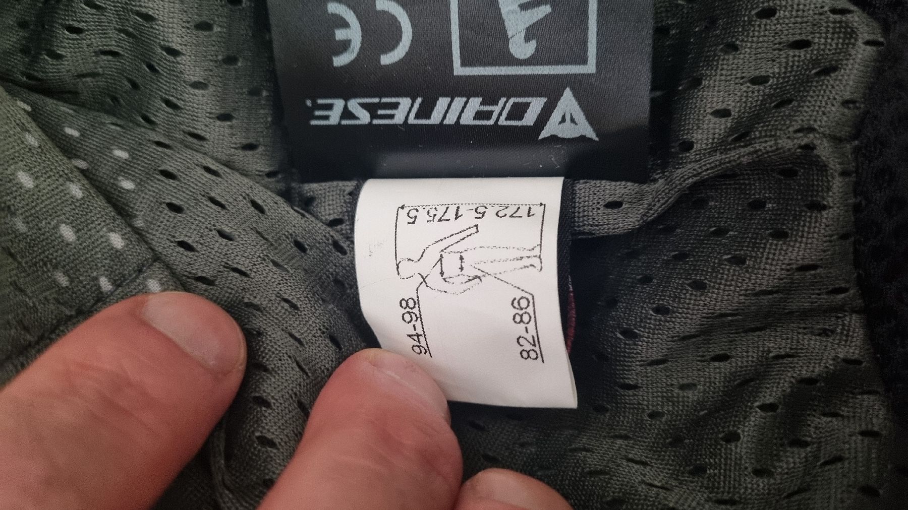 Dainese Anzüge: Dainese Motorrad Lederkombi – Gebraucht aus Kriens von Rotzig18 3