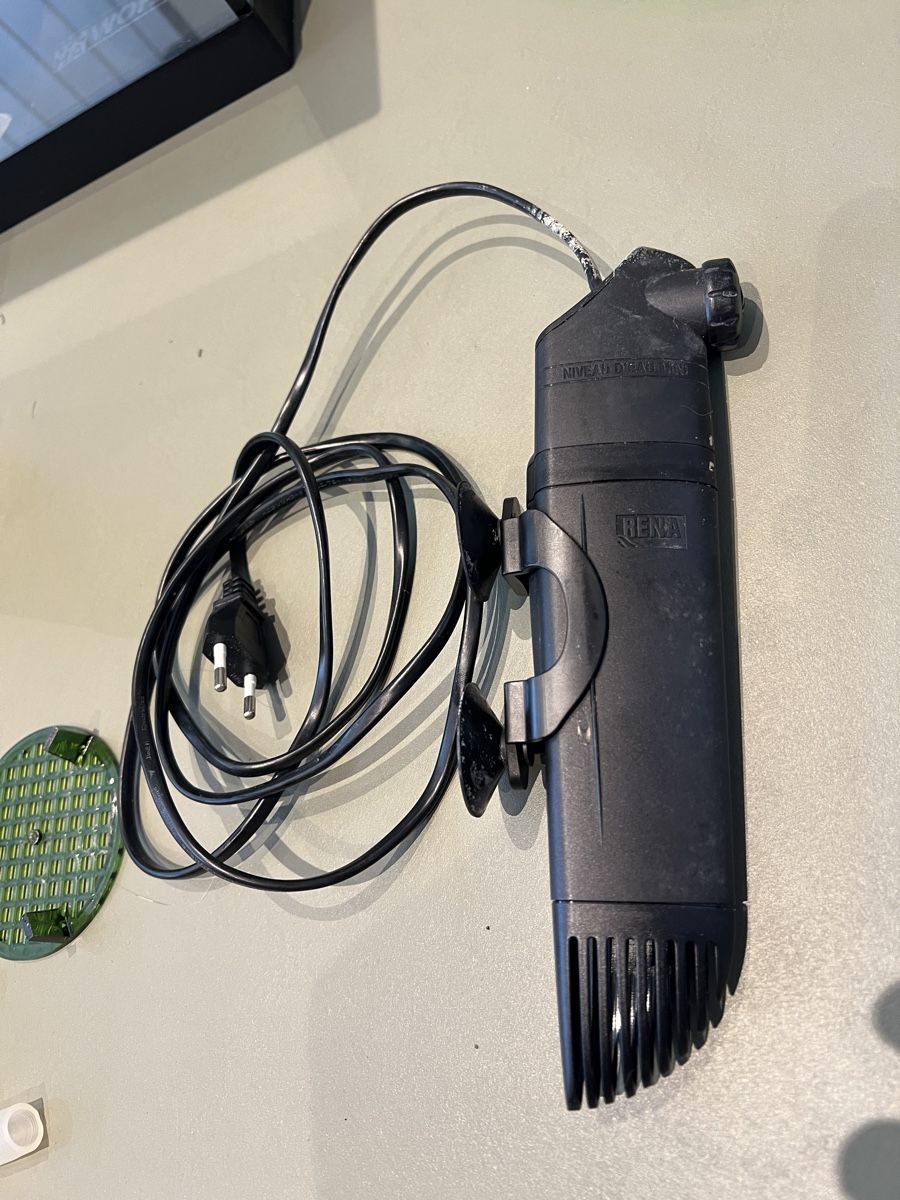 Acquari: Aquarium 60 litres et accessoires – Usato da Villars-sur-Glâne venduto da Captainguy 1