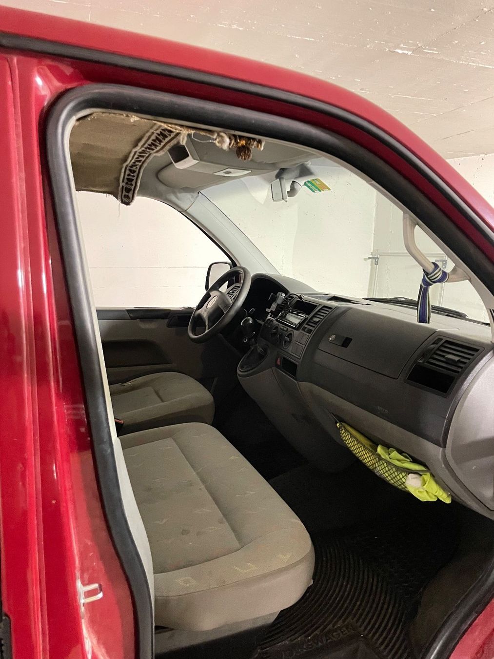 VW Nutzfahrzeuge: VW T5.1 Transporter 2.5 TDI – Gebraucht aus Oberkirch LU von Manuel_Haefliger 5