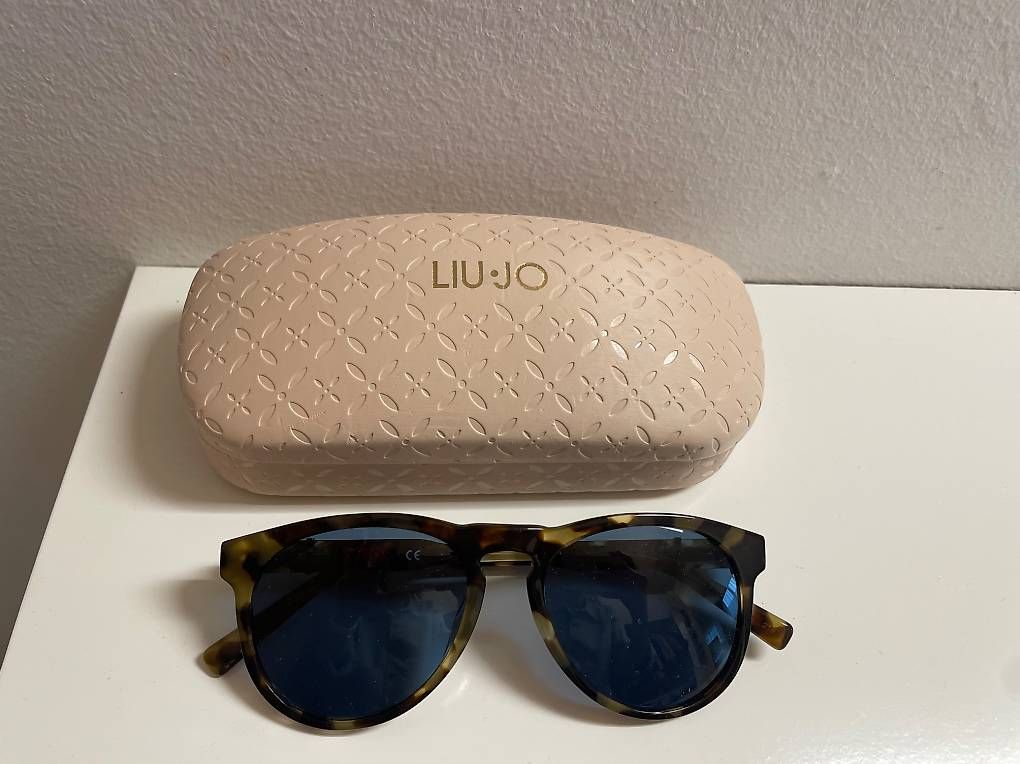 Occhiali & Lenti: Sonnenbrille – Usato da Küssnacht am Rigi venduto da Ginger027